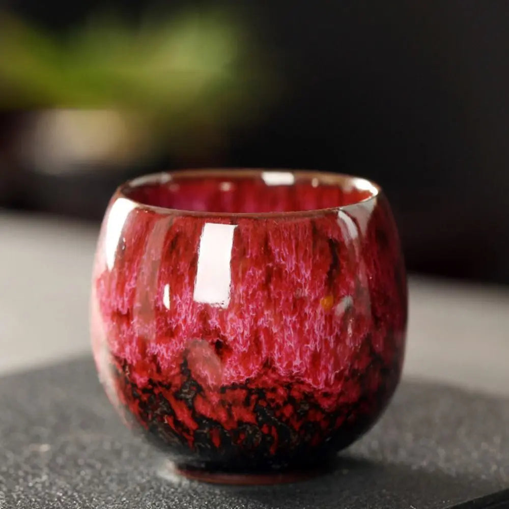Keramische Kopjes met Kiln Transformatie in Japanse Stijl